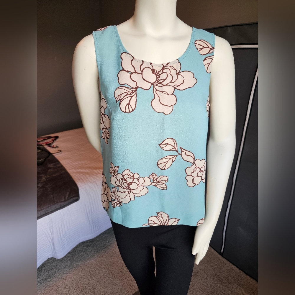 Pendleton Size 10 Women's Sleeveless Blouse